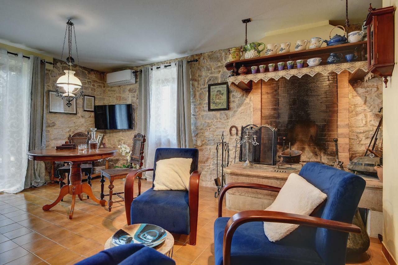 Villa Palazzo 1812 à Krnica Extérieur photo