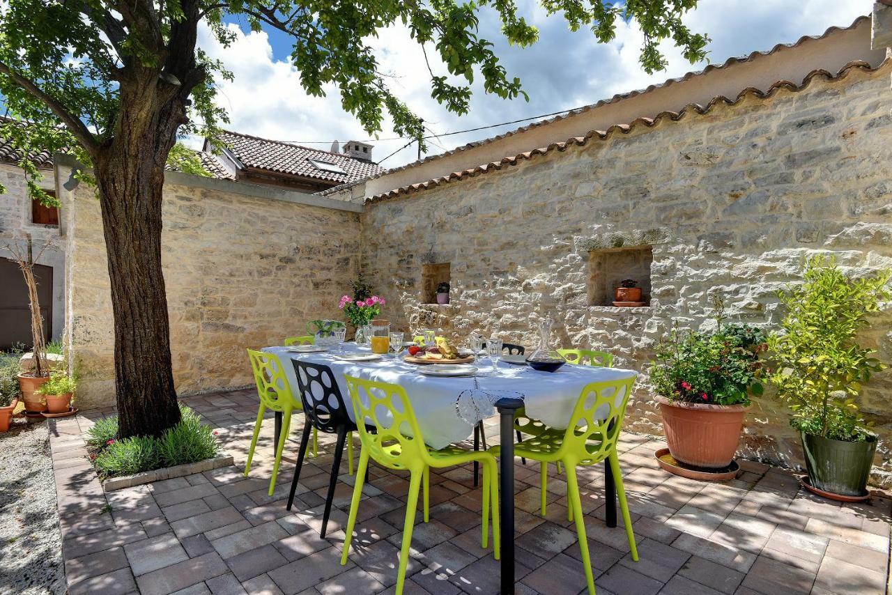Villa Palazzo 1812 à Krnica Extérieur photo